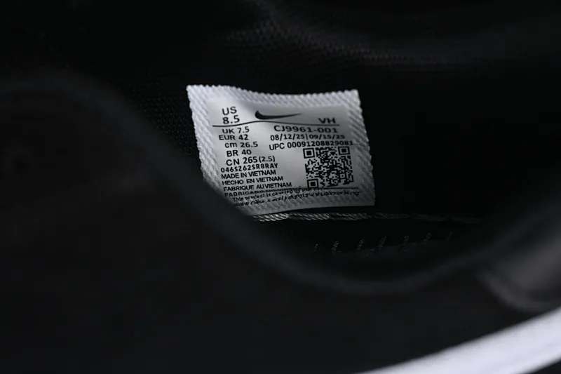All categories Nk SB Dunk series Nike SB Fc Classic campus sneakers Nike SB Fc Classic Nike autumn and winter campus casual sneakers CJ9961-001
